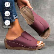 Afbeelding in Gallery-weergave laden, VivaStep sandalen - Ergonomische en antislip sandalen voor pijnverlichting
