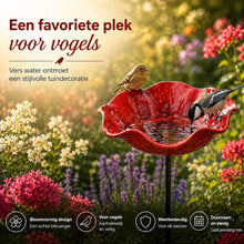 Afbeelding in Gallery-weergave laden, Vogelbloemen – Handgemaakte vogeldrinkbak in bloemvorm | Set van 2
